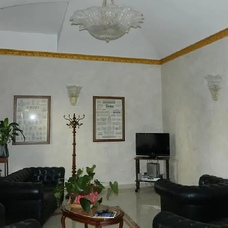 Nizza טורינו