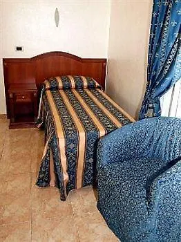 Nizza Hotel 3*