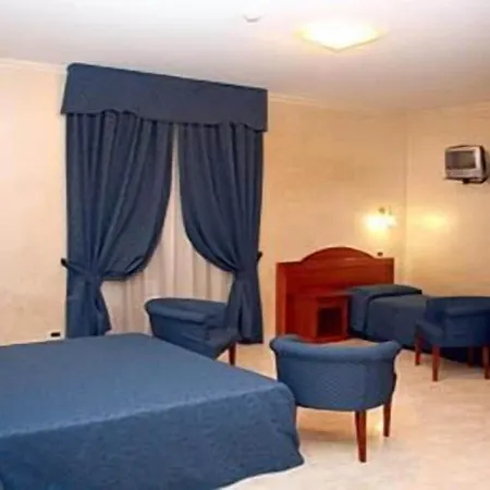 Отель Nizza Турин