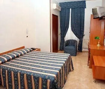Nizza Отель Турин